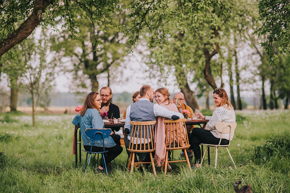 ceglarnia garden party ślub w ogrodzie 